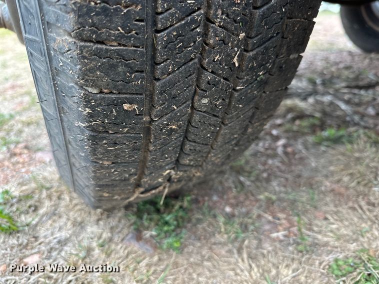 image for item DG4347 2007 Ford E450 shuttle bus