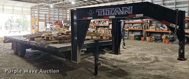 image for item DM1575 2013 Titan DF6332 equipment trailer