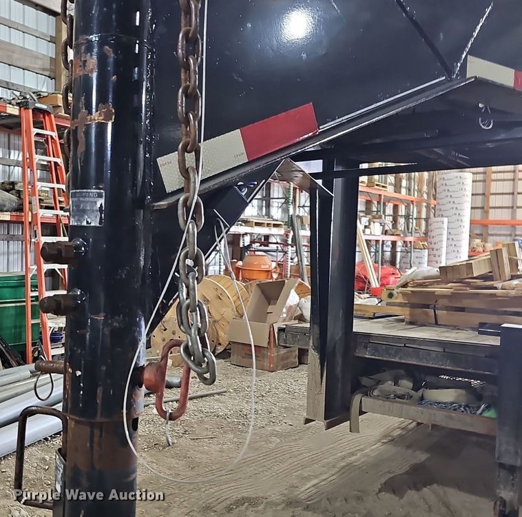 image for item DM1575 2013 Titan DF6332 equipment trailer