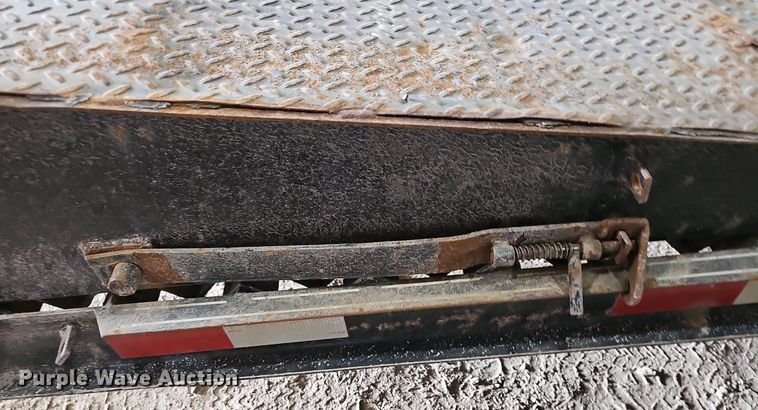 image for item DM1575 2013 Titan DF6332 equipment trailer