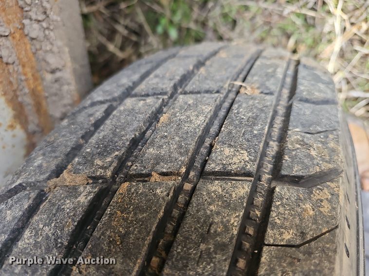 image for item DM1578 2008 Titan enclosed cargo trailer