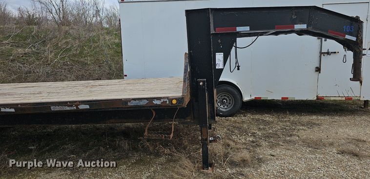 image for item DM1579 2007 Starlite 8625D0VETAGN equipment trailer