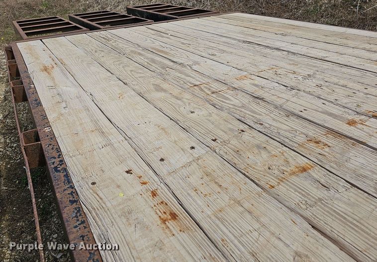 image for item DM1579 2007 Starlite 8625D0VETAGN equipment trailer