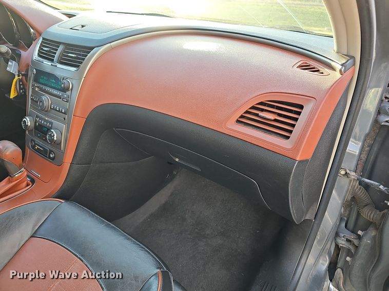 image for item DM1582 2008 Chevrolet Malibu LTZ 