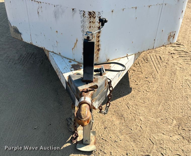 image for item DO1033 2002 W-W Trailers enclosed cargo trailer