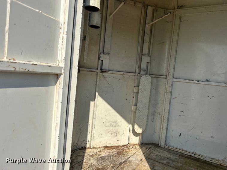 image for item DO1033 2002 W-W Trailers enclosed cargo trailer