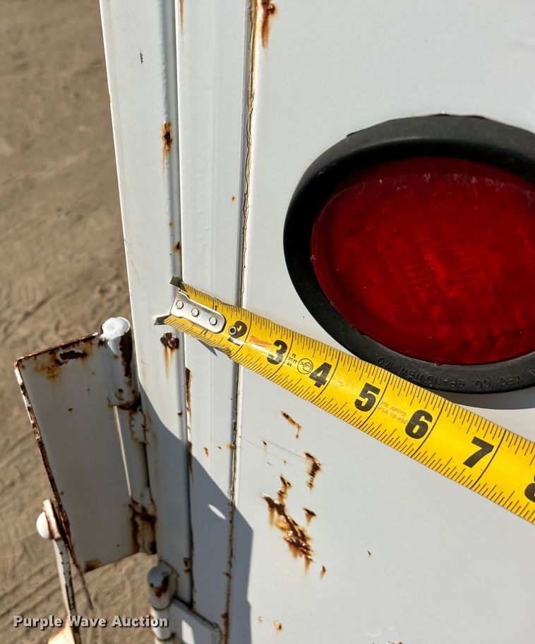 image for item DO1033 2002 W-W Trailers enclosed cargo trailer