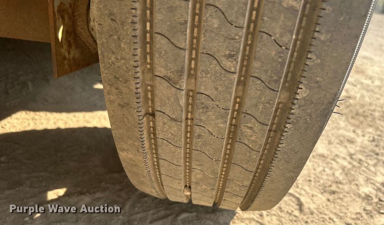 image for item DO1033 2002 W-W Trailers enclosed cargo trailer