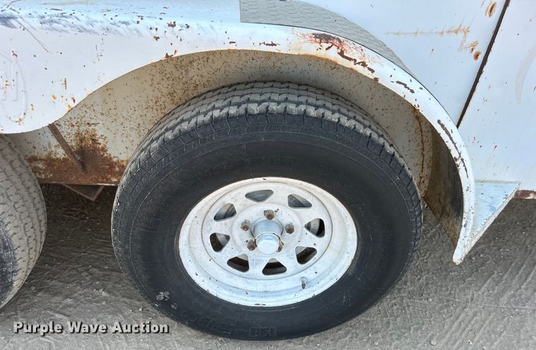 image for item DO1033 2002 W-W Trailers enclosed cargo trailer