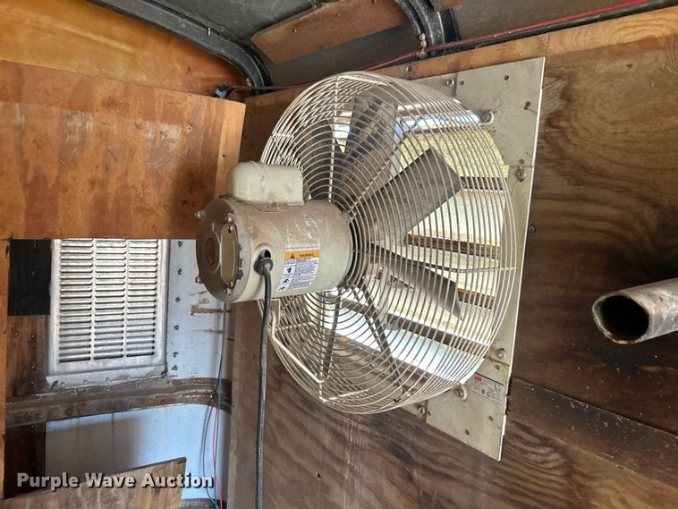 image for item DO1034 2001 Trail Blazer enclosed cargo trailer