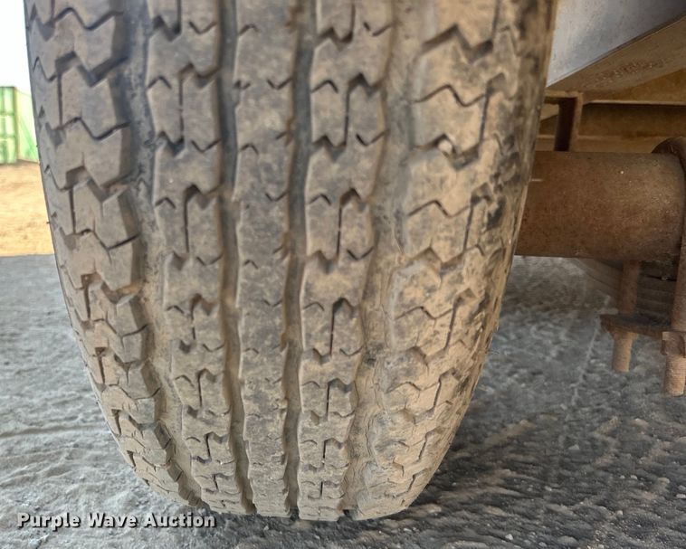 image for item DO1034 2001 Trail Blazer enclosed cargo trailer