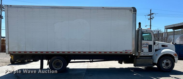 image for item DO1049 2016 Peterbilt  330 box truck