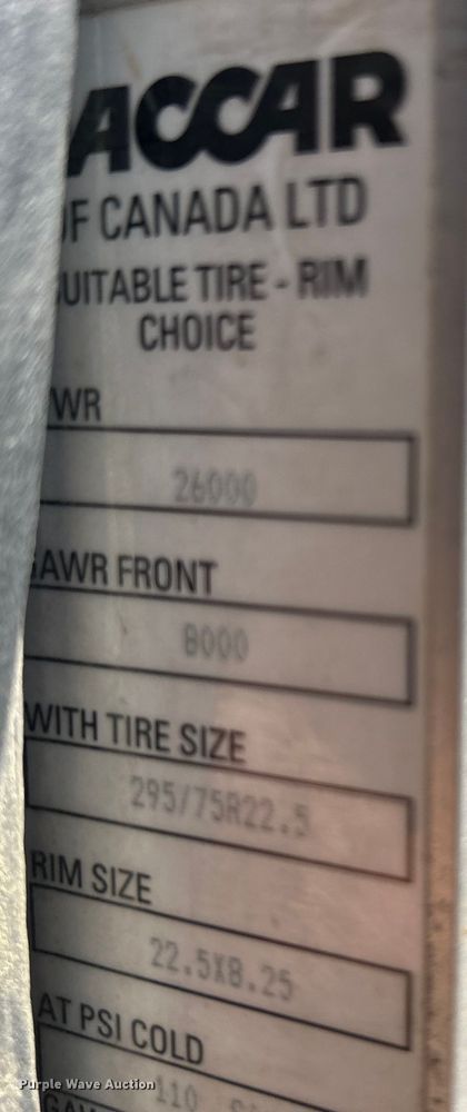 image for item DO1049 2016 Peterbilt  330 box truck