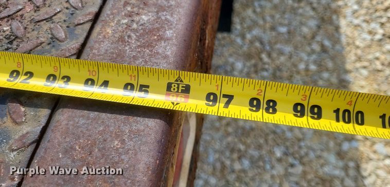 image for item DO4833 2003 Freightliner Business Class M2 flatbed truck