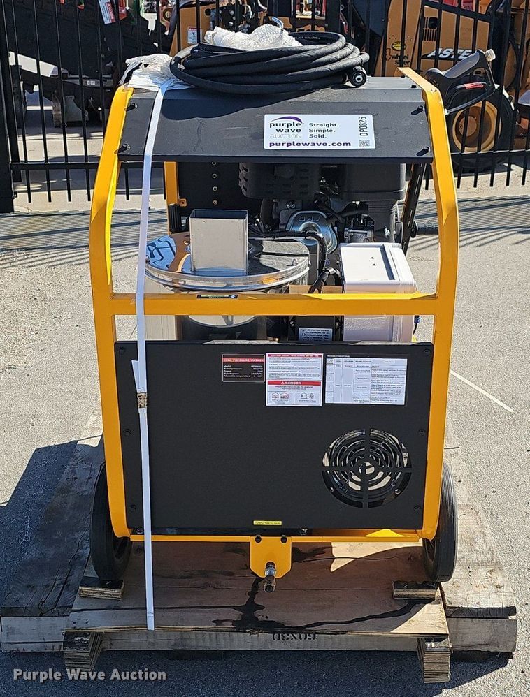 image for item DP0826 AGT Industrial HPW4000 hot pressure washer