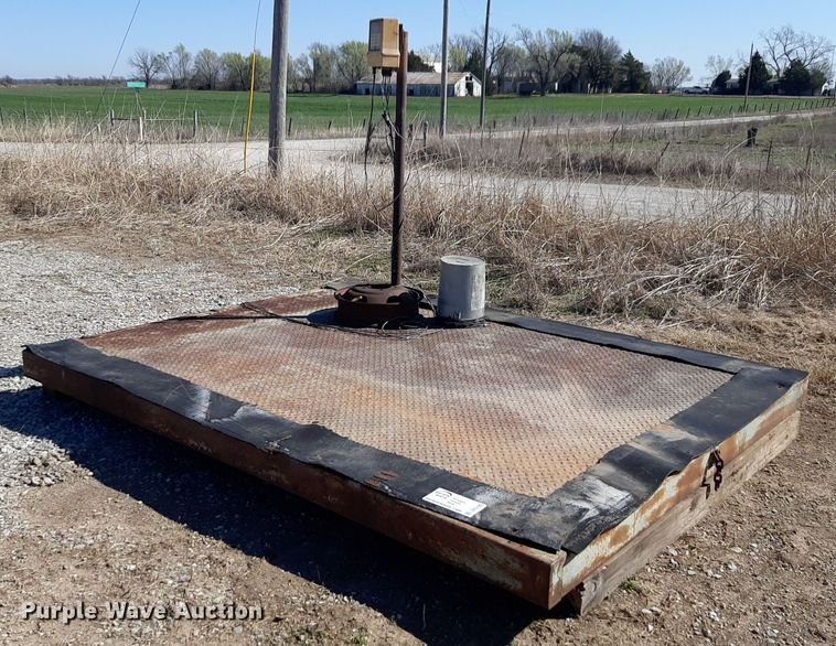 image for item DP2725 Weigh-tronix 3000 truck scale