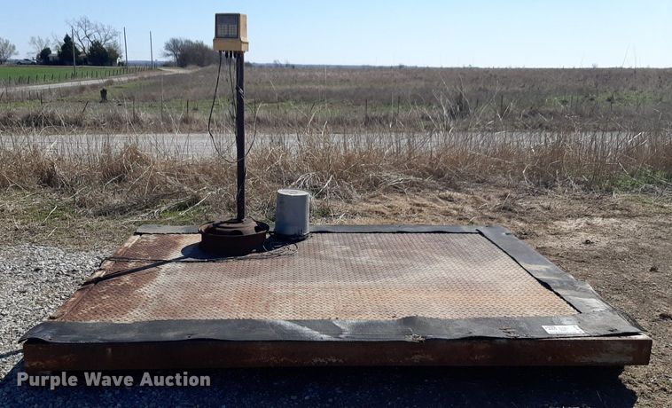 image for item DP2725 Weigh-tronix 3000 truck scale