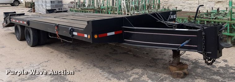 image for item DP2755 2005 Interstate 40DLA equipment trailer