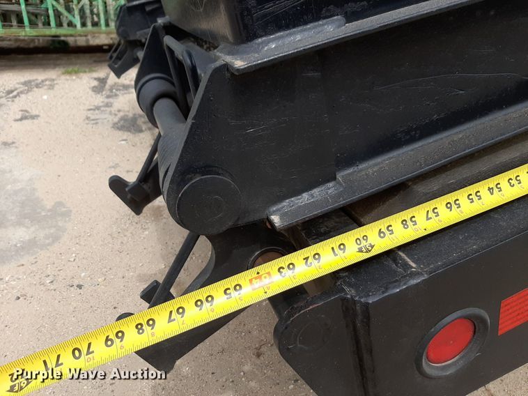 image for item DP2755 2005 Interstate 40DLA equipment trailer