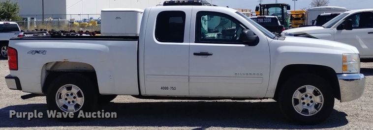 image for item DP3334 2012 Chevrolet Silverado 1500 Ext. Cab pickup truck