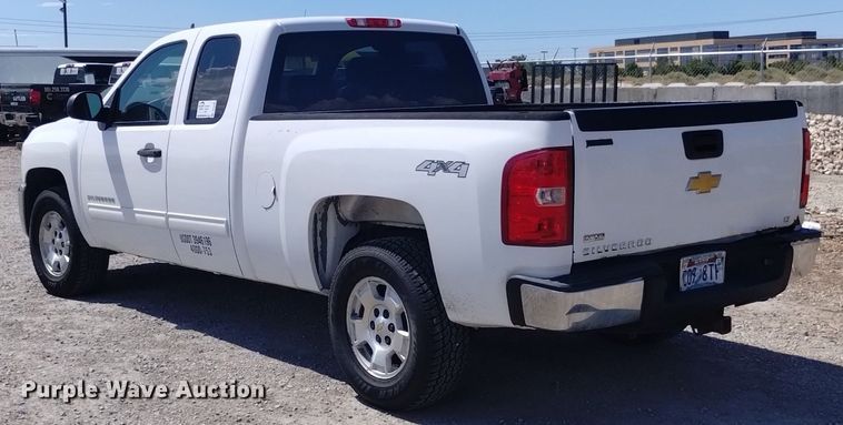 image for item DP3334 2012 Chevrolet Silverado 1500 Ext. Cab pickup truck