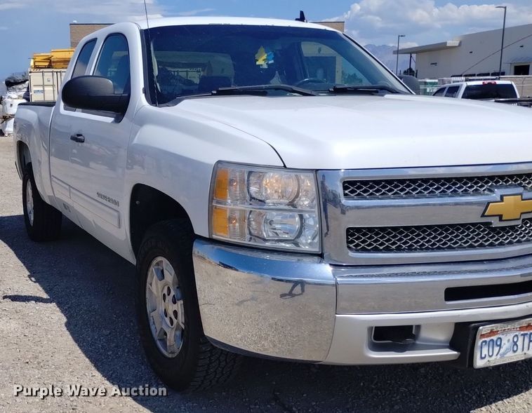 image for item DP3334 2012 Chevrolet Silverado 1500 Ext. Cab pickup truck