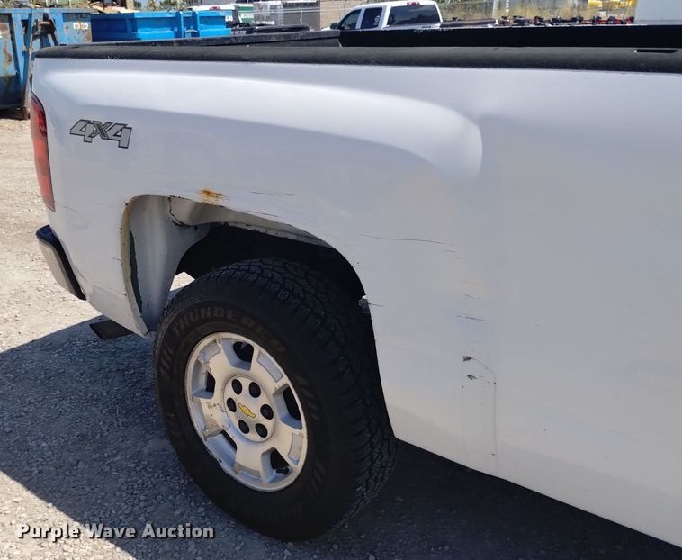 image for item DP3334 2012 Chevrolet Silverado 1500 Ext. Cab pickup truck