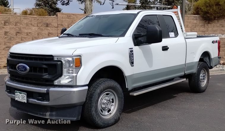 image for item DQ6012 2021 Ford F250 Super Duty SuperCab pickup truck