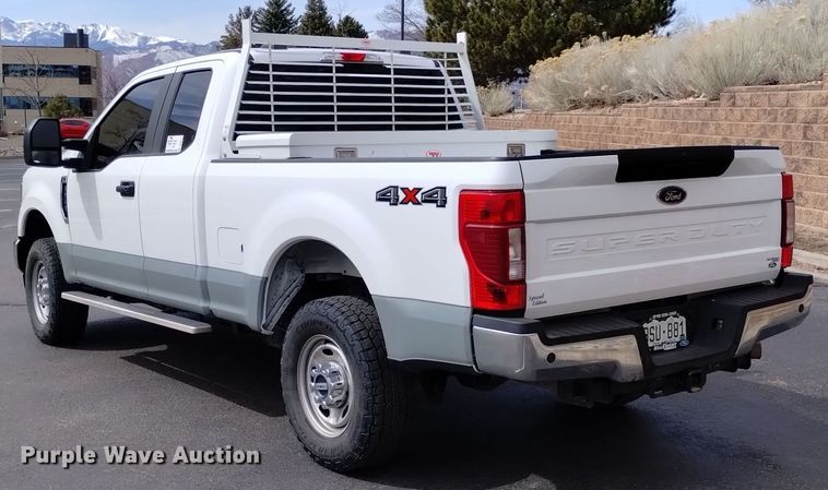image for item DQ6012 2021 Ford F250 Super Duty SuperCab pickup truck