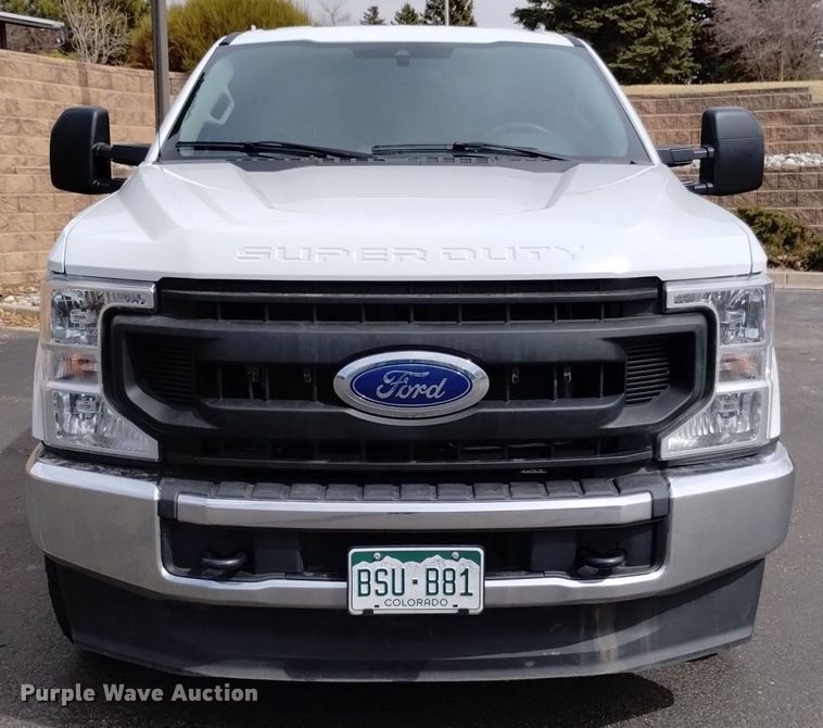 image for item DQ6012 2021 Ford F250 Super Duty SuperCab pickup truck