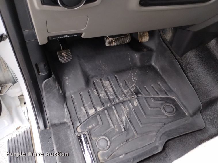 image for item DQ6012 2021 Ford F250 Super Duty SuperCab pickup truck