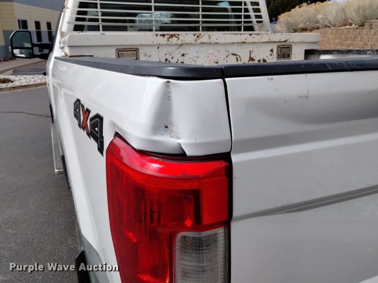 image for item DQ6013 2019 Ford F250 Super Duty SuperCab pickup truck