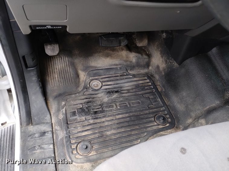 image for item DQ6013 2019 Ford F250 Super Duty SuperCab pickup truck