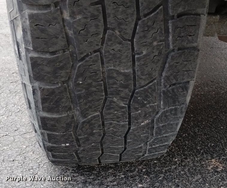 image for item DQ6013 2019 Ford F250 Super Duty SuperCab pickup truck