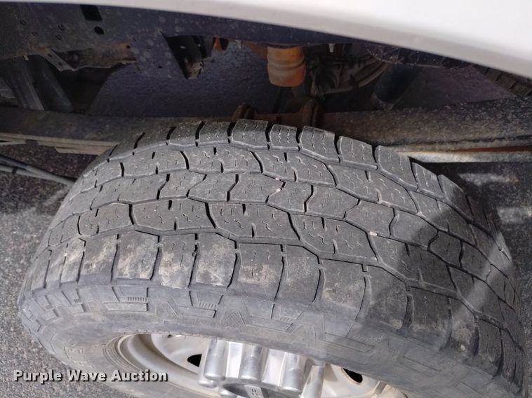 image for item DQ6013 2019 Ford F250 Super Duty SuperCab pickup truck