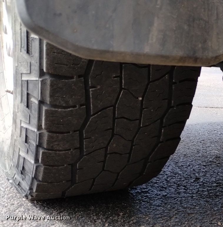 image for item DQ6013 2019 Ford F250 Super Duty SuperCab pickup truck