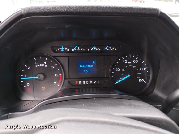 image for item DQ6015 2018 Ford F250 Super Duty SuperCab pickup truck