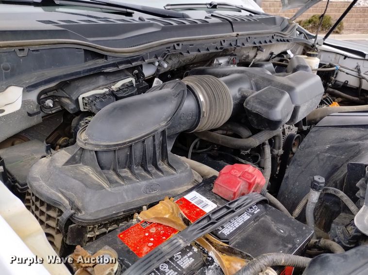 image for item DQ6015 2018 Ford F250 Super Duty SuperCab pickup truck