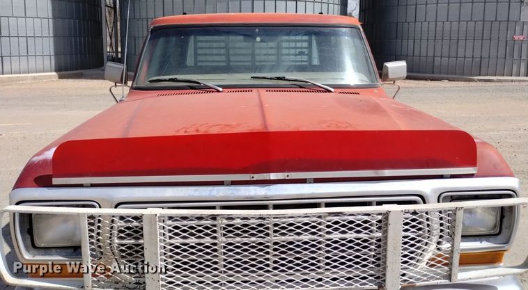 image for item DQ6042 1979 Ford F150 SuperCab pickup truck