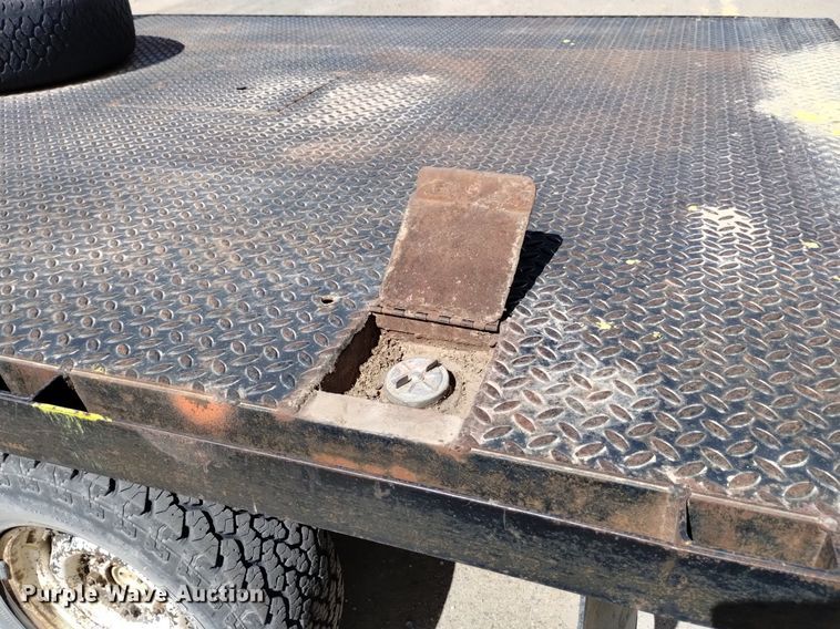 image for item DQ6042 1979 Ford F150 SuperCab pickup truck