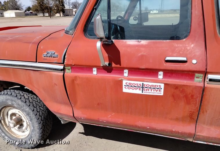 image for item DQ6042 1979 Ford F150 SuperCab pickup truck