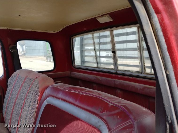 image for item DQ6042 1979 Ford F150 SuperCab pickup truck