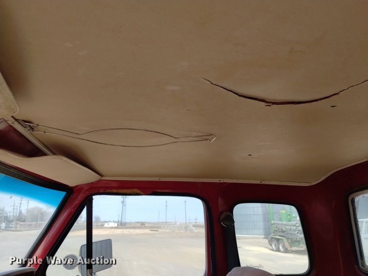 image for item DQ6042 1979 Ford F150 SuperCab pickup truck