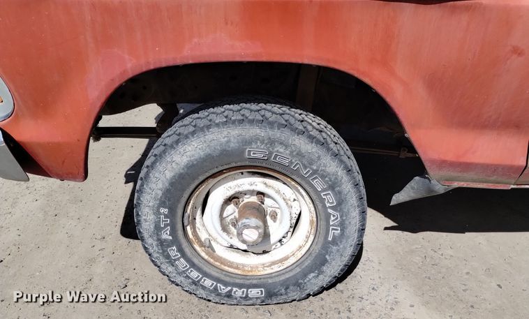 image for item DQ6042 1979 Ford F150 SuperCab pickup truck