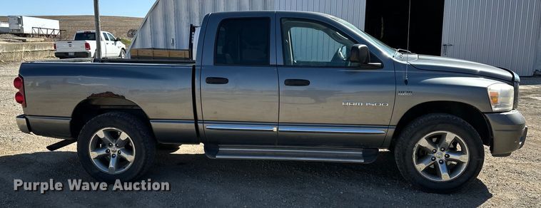 image for item DQ6412 2007 Dodge  Ram 1500 Quad Cab pickup truck