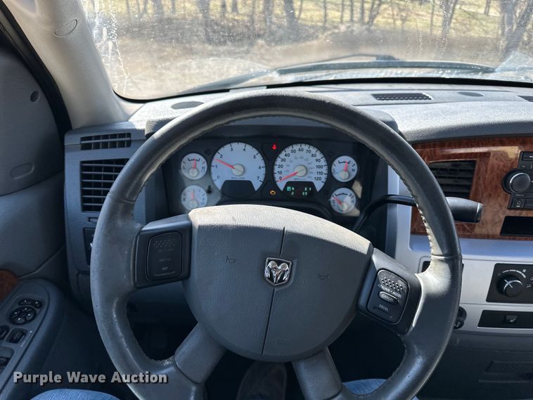 image for item DQ6412 2007 Dodge  Ram 1500 Quad Cab pickup truck