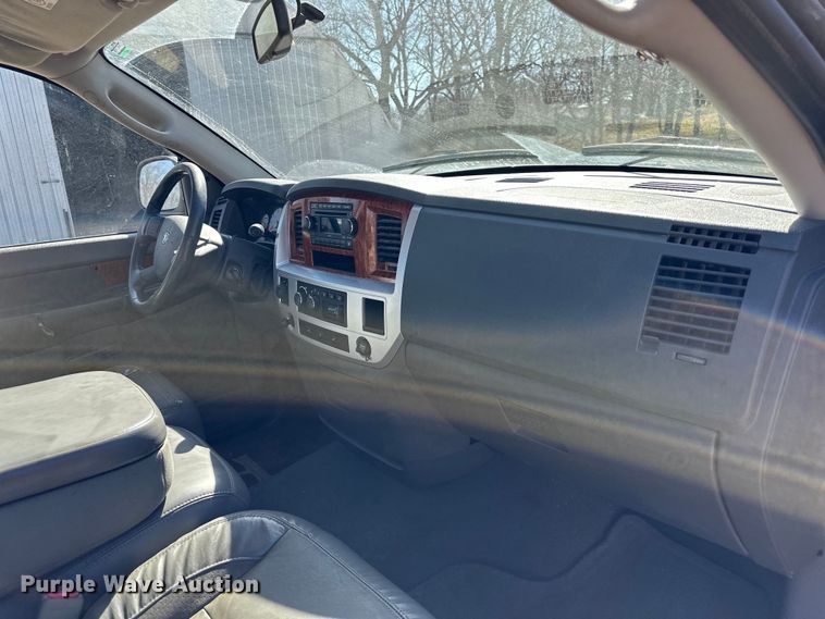 image for item DQ6412 2007 Dodge  Ram 1500 Quad Cab pickup truck