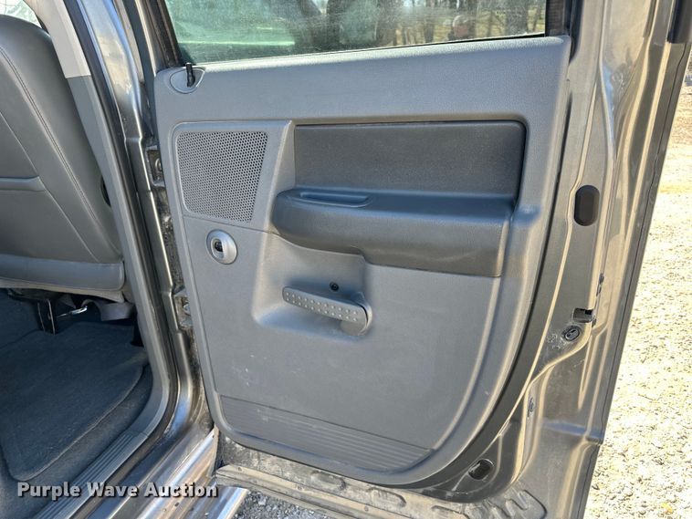 image for item DQ6412 2007 Dodge  Ram 1500 Quad Cab pickup truck