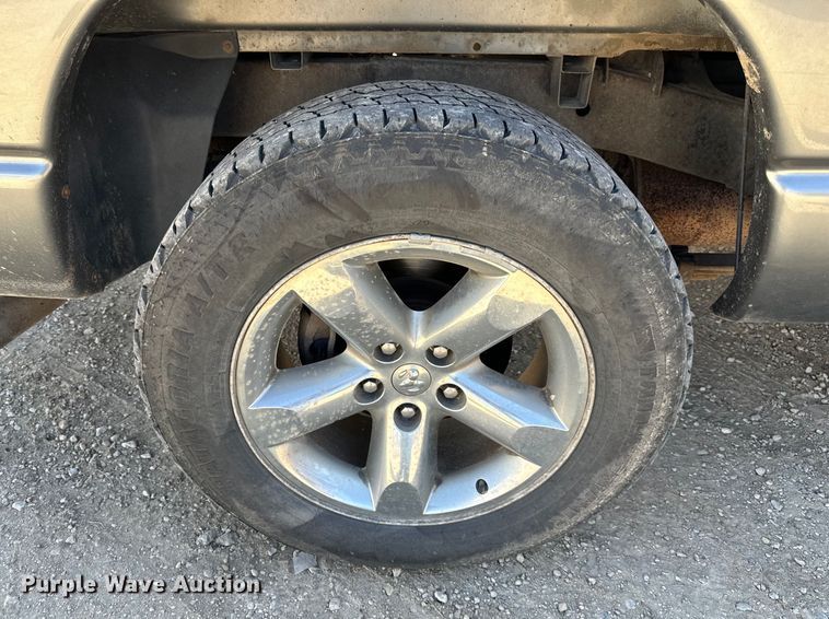image for item DQ6412 2007 Dodge  Ram 1500 Quad Cab pickup truck