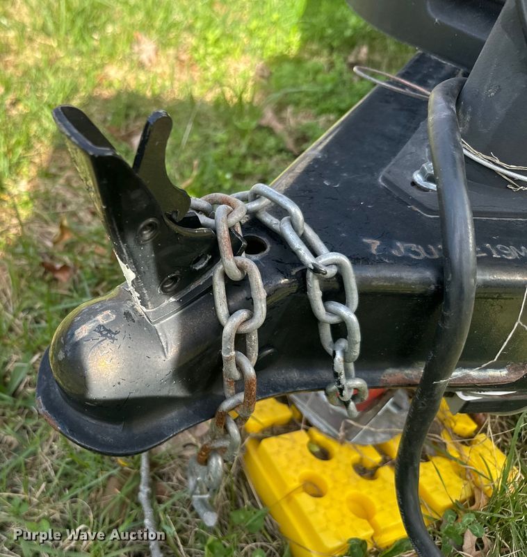 image for item DQ6757 2021 Sunset Park Sunlite Classic camper